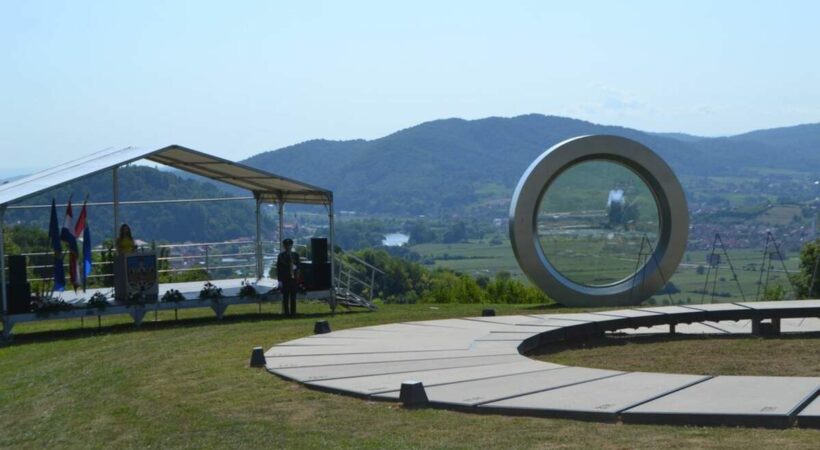 Istaknuta fotografija