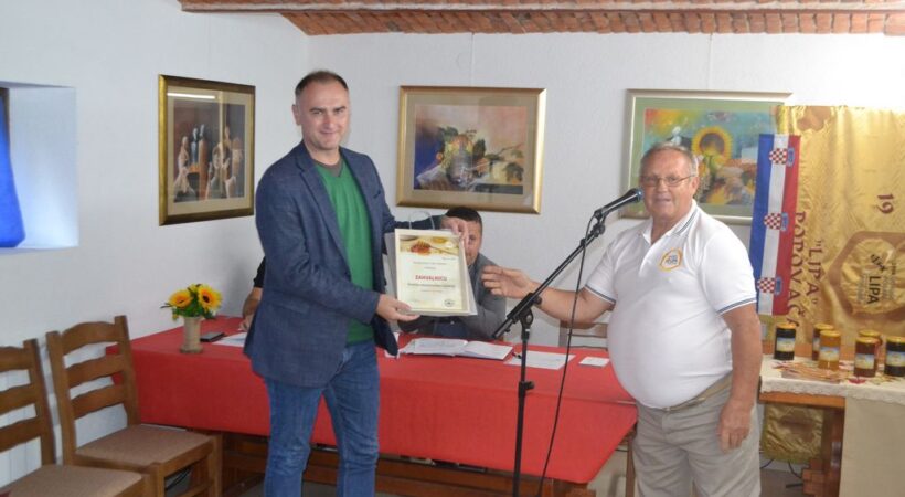 Istaknuta fotografija