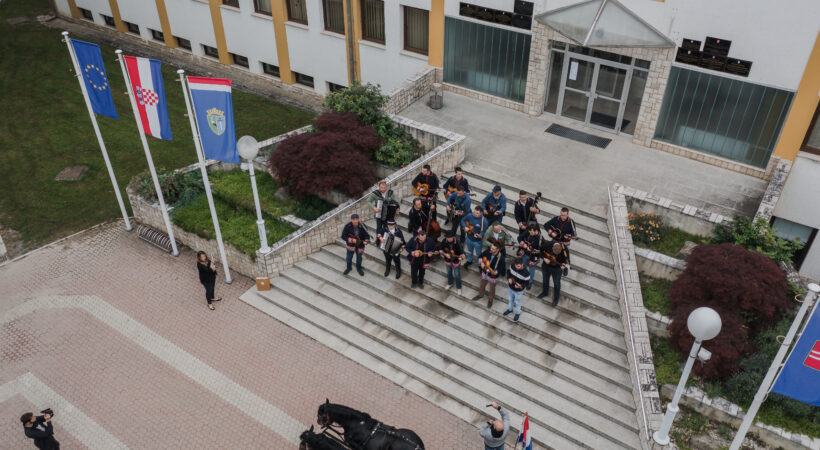 Istaknuta fotografija