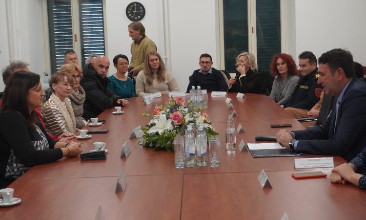 Istaknuta fotografija